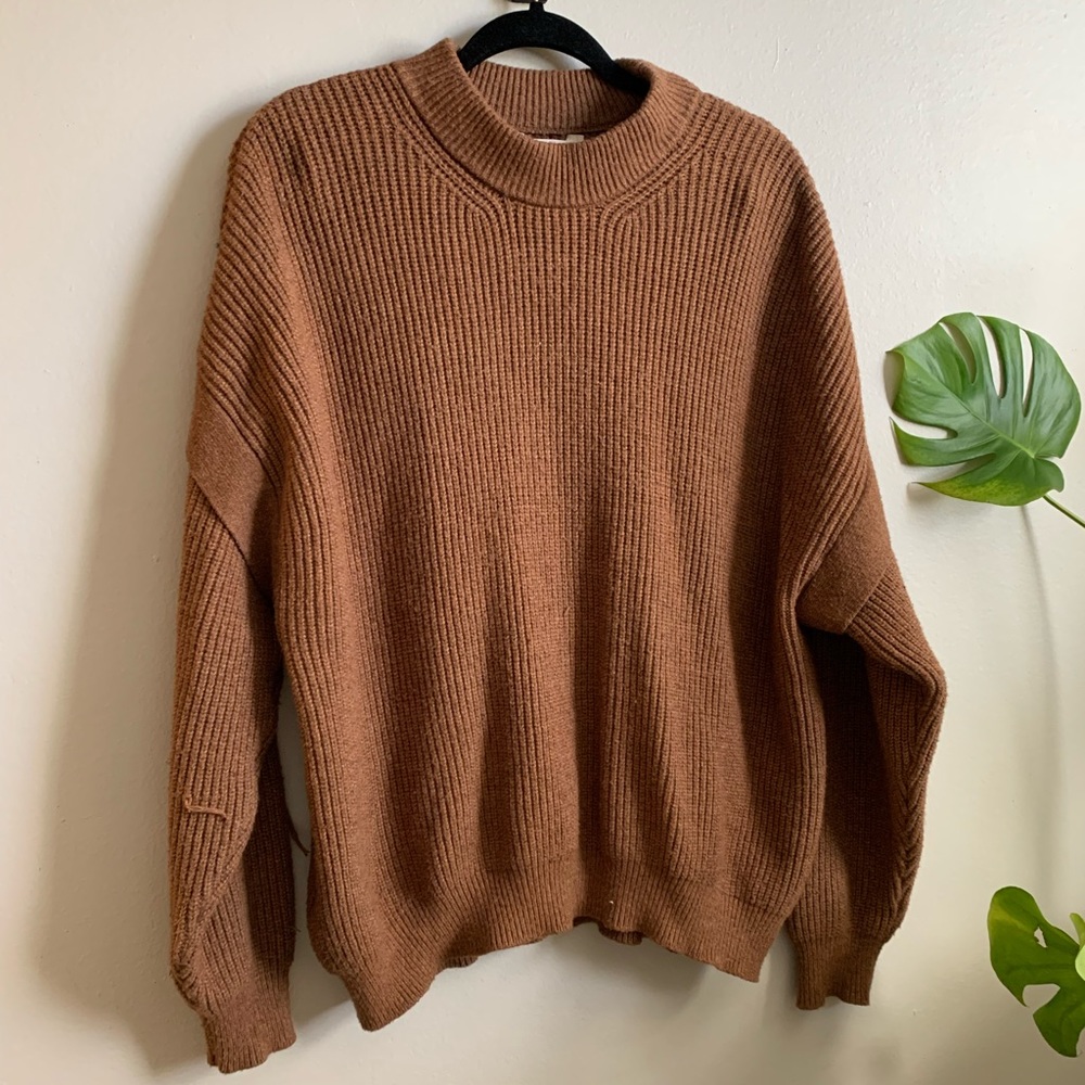 brown sweater